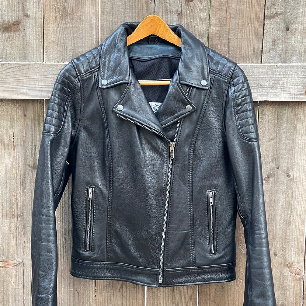 FOX CREEK LEATHER Women's Fitted Motorcycle Jacket